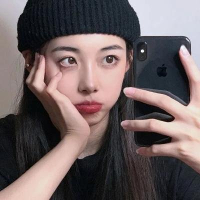笼子在寻找小鸟海报